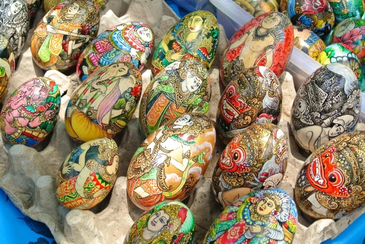 バリ島のエッグアート、トゥガナン村。 | チャンディダサでの買い物 ...