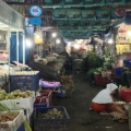 クタマーケットで新鮮な野菜を（夜はナイトマーケット）の写真4
