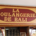 ビンタンスーパーマーケットの隣のパン屋はおいしい!La Boulangerie De Baliの写真2